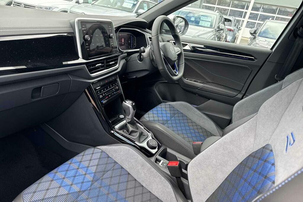 Volkswagen T-Roc 2.0 Tsi 300 4Motion R Dsg Silver #2