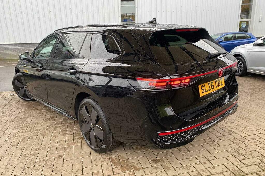 Volkswagen Passat 1.5 Tsi Ehybrid Black Edition Dsg Black #3