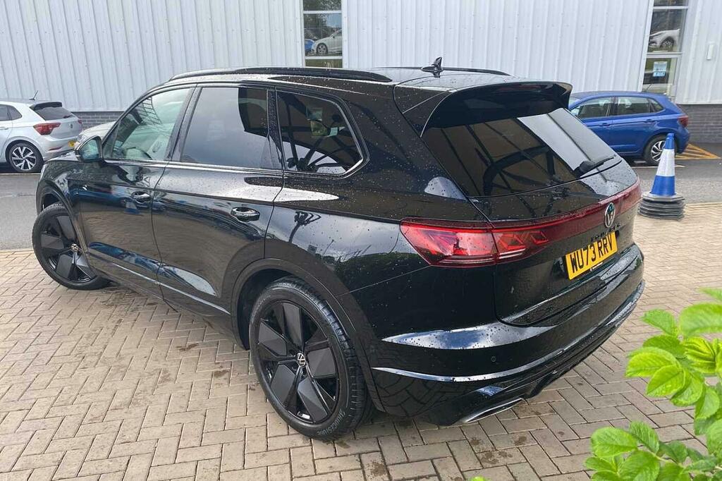 Volkswagen Touareg 3.0 V6 Tdi 4Motion 286 Black Edition WU73RRV Black #3