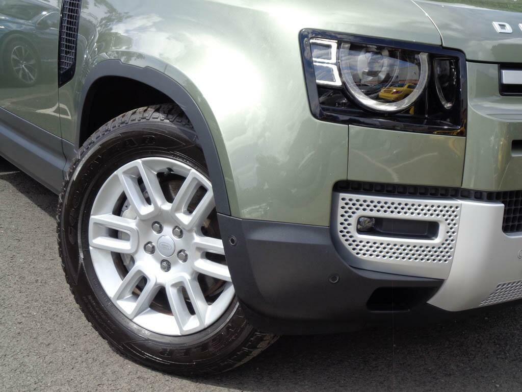 Land Rover Defender Hse D Mhev Green #6