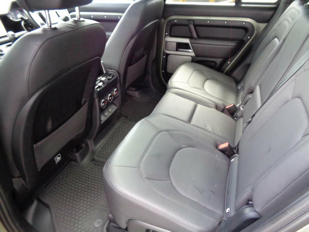 Land Rover Defender X-dynamic Hse White #8