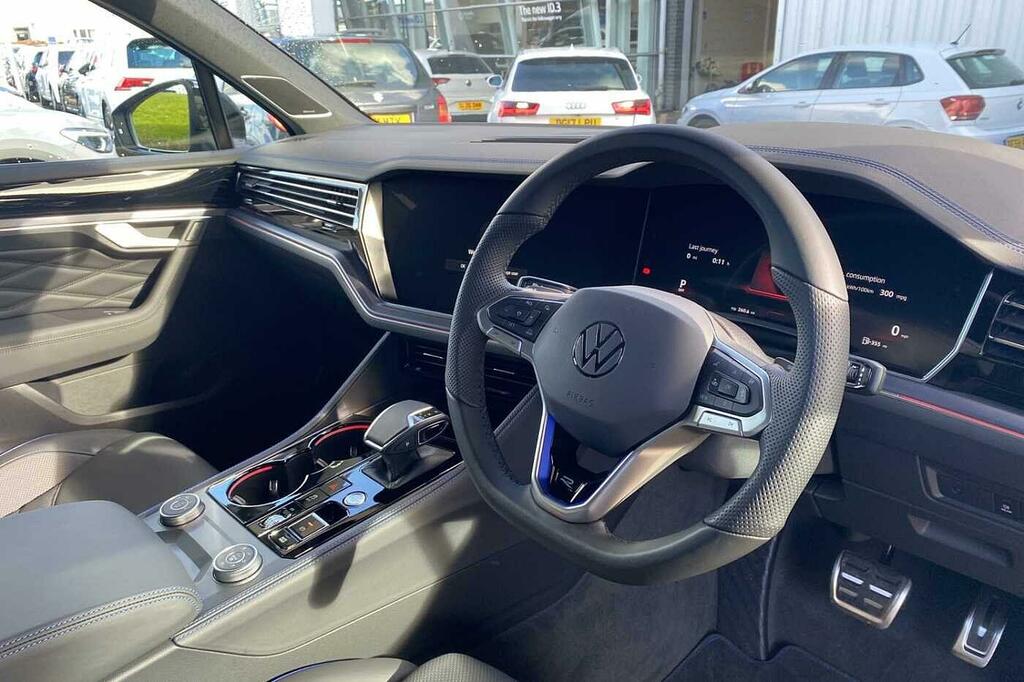 Volkswagen Touareg 3.0 V6 Tsi Ehybrid 4Motion R Tip SL26BTE Grey #6