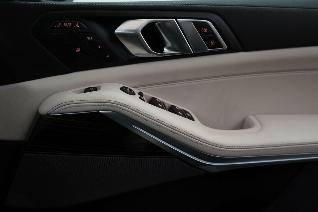 BMW i7 I7 Xdrive60 Excellence Black #24