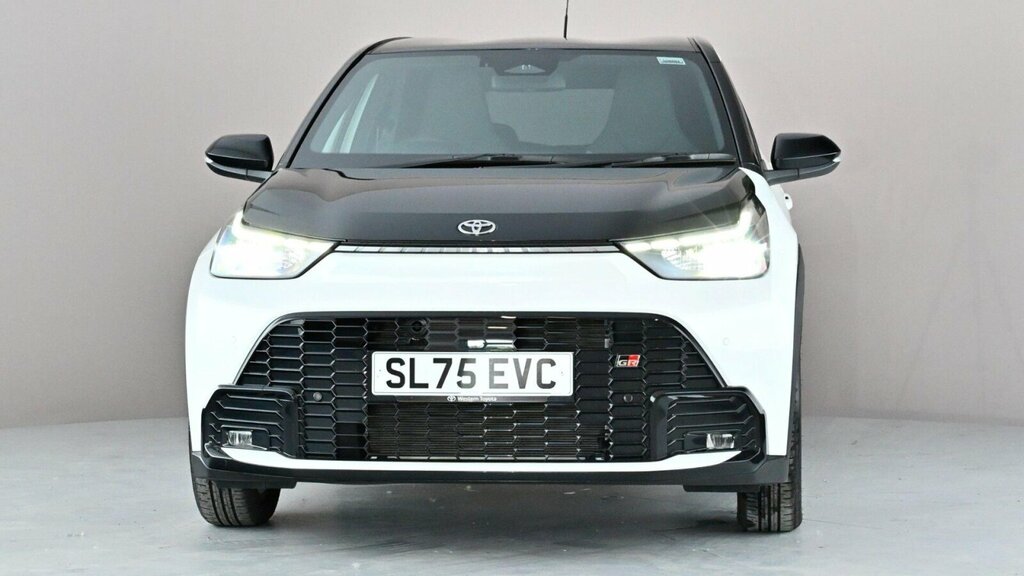 Toyota Aygo X 1.5H Gr Sport Cvt Euro 6 Ss SL75EVC White #2
