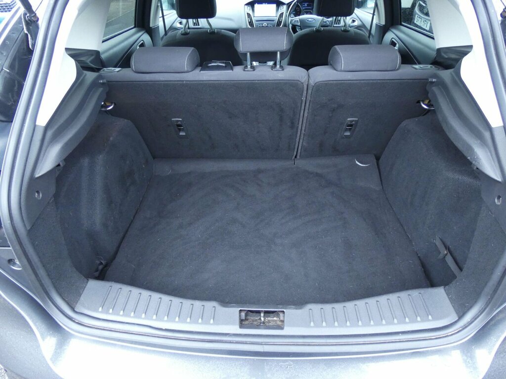 Ford Focus 1.0 Ecoboost 140 St-line X Grey #10