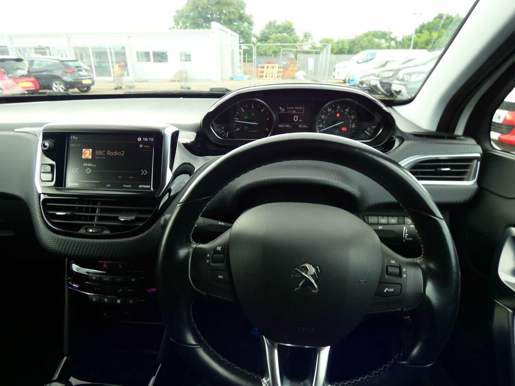 Peugeot 2008 1.6 Bluehdi Allure Euro 6 Ss White #5