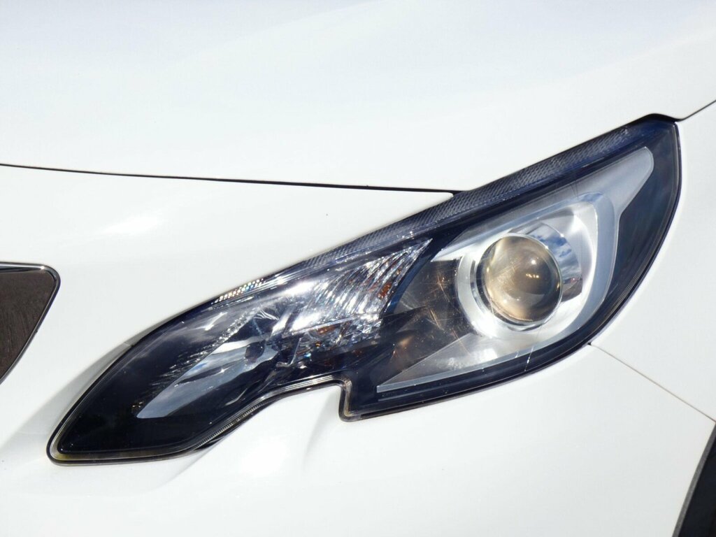 Peugeot 2008 1.2 Puretech Active Grey #47