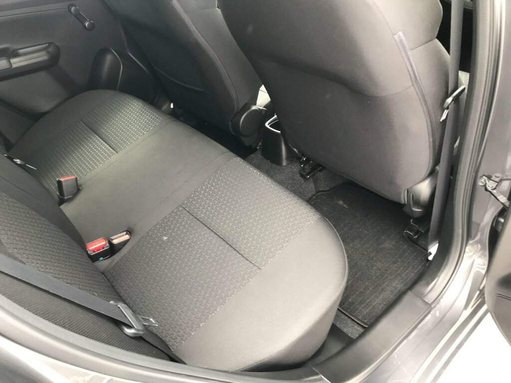 Suzuki Swift Sz-l Dualjet Mhev Red #27