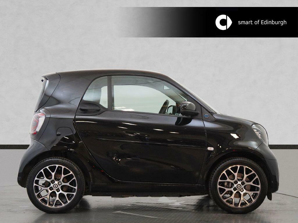 Smart Fortwo Coupe 17.6Kwh Prime Exclusive 22Kw Charger Black #6