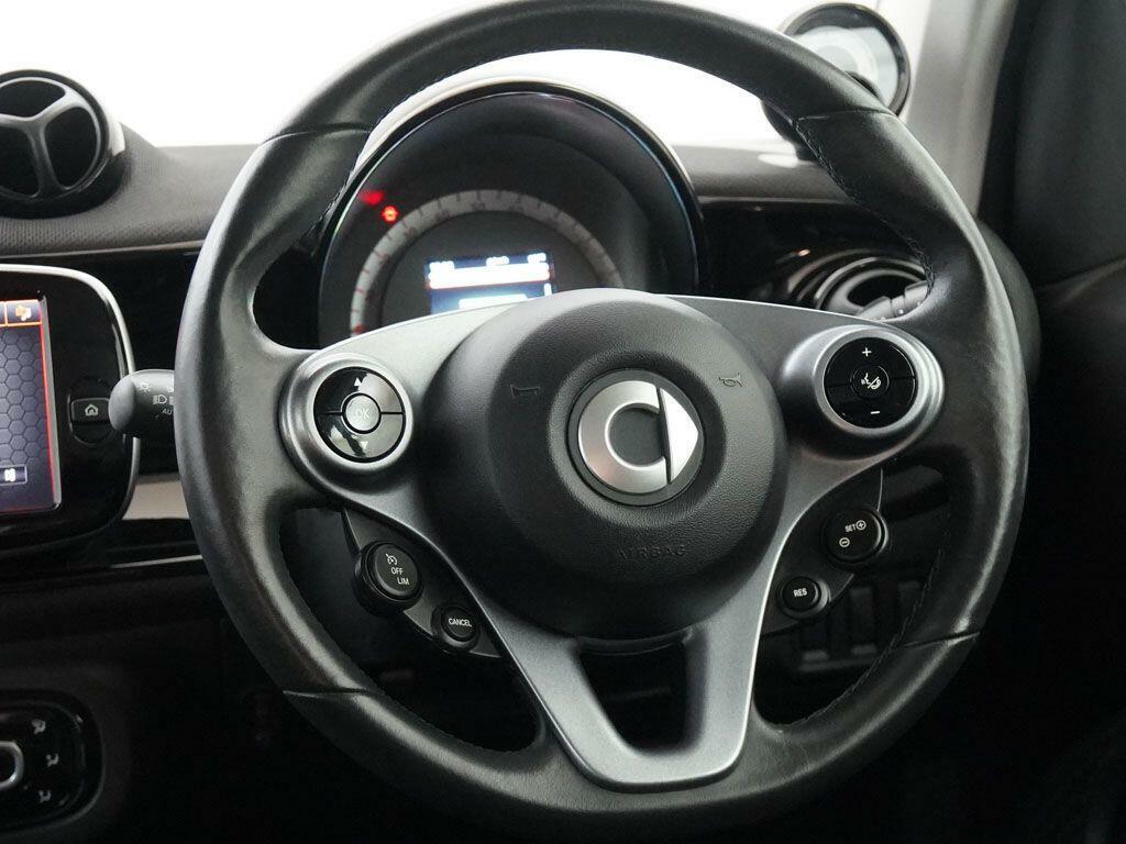 Smart Fortwo Coupe Exclusive #26