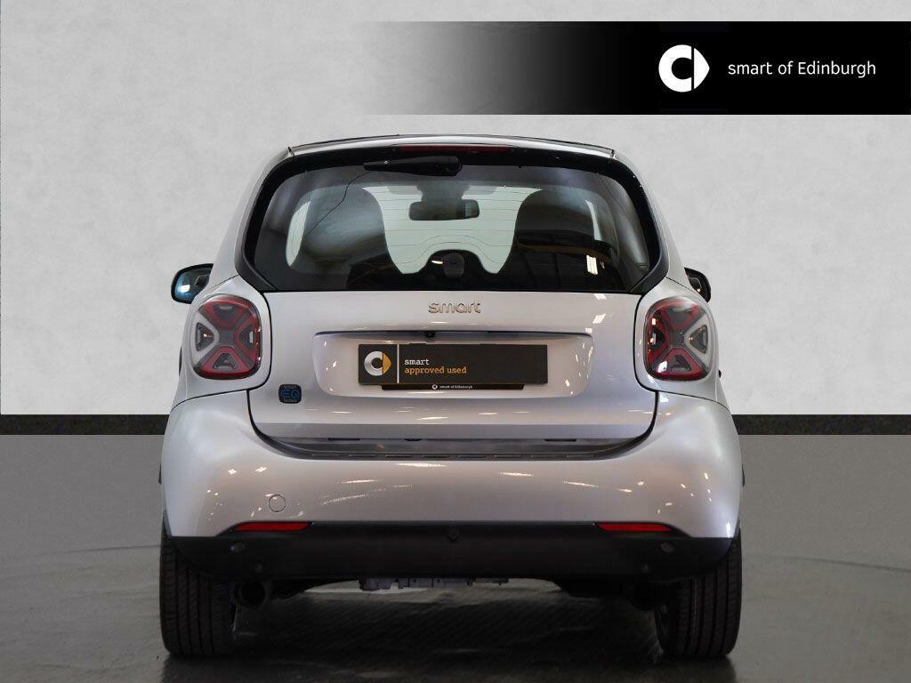 Smart Fortwo Coupe 17.6Kwh Exclusive 22Kw Charger Silver #5
