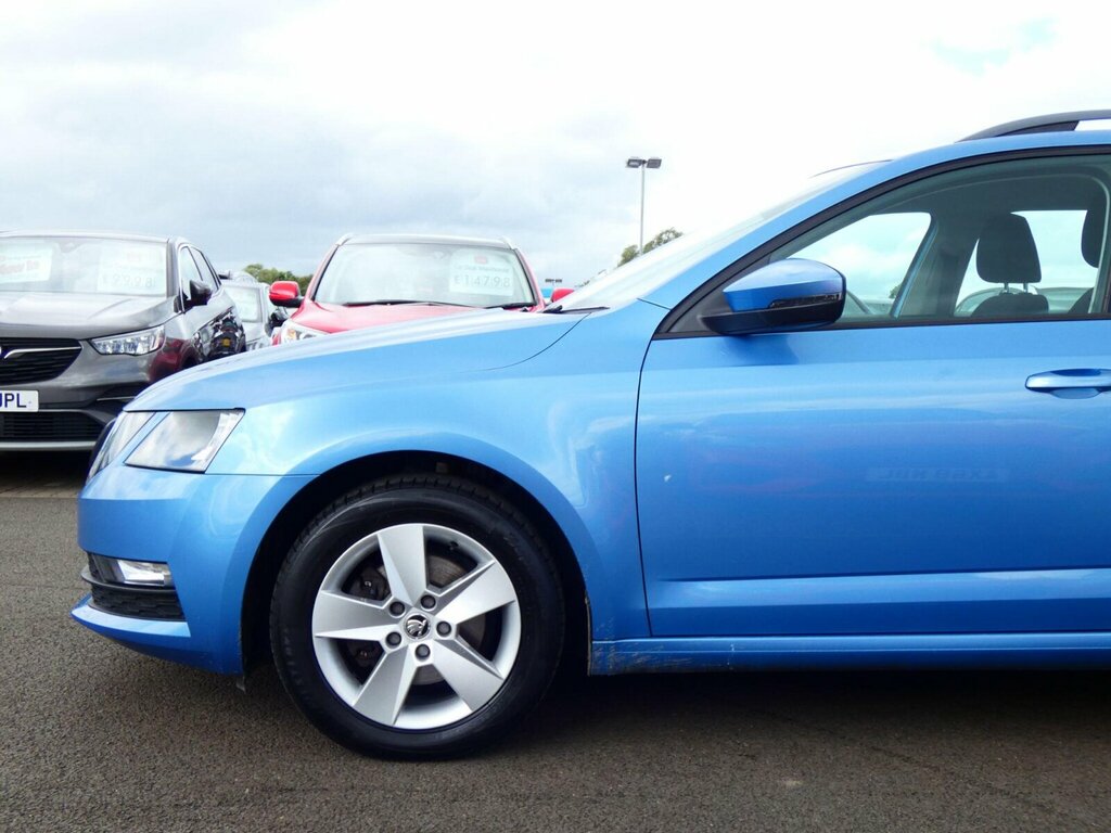 Skoda Octavia Octavia Se Tsi Beige #7