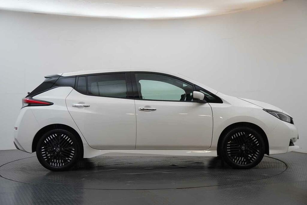 Nissan Leaf 39Kw Shiro Limited Edition With Nav And 360 C White #6
