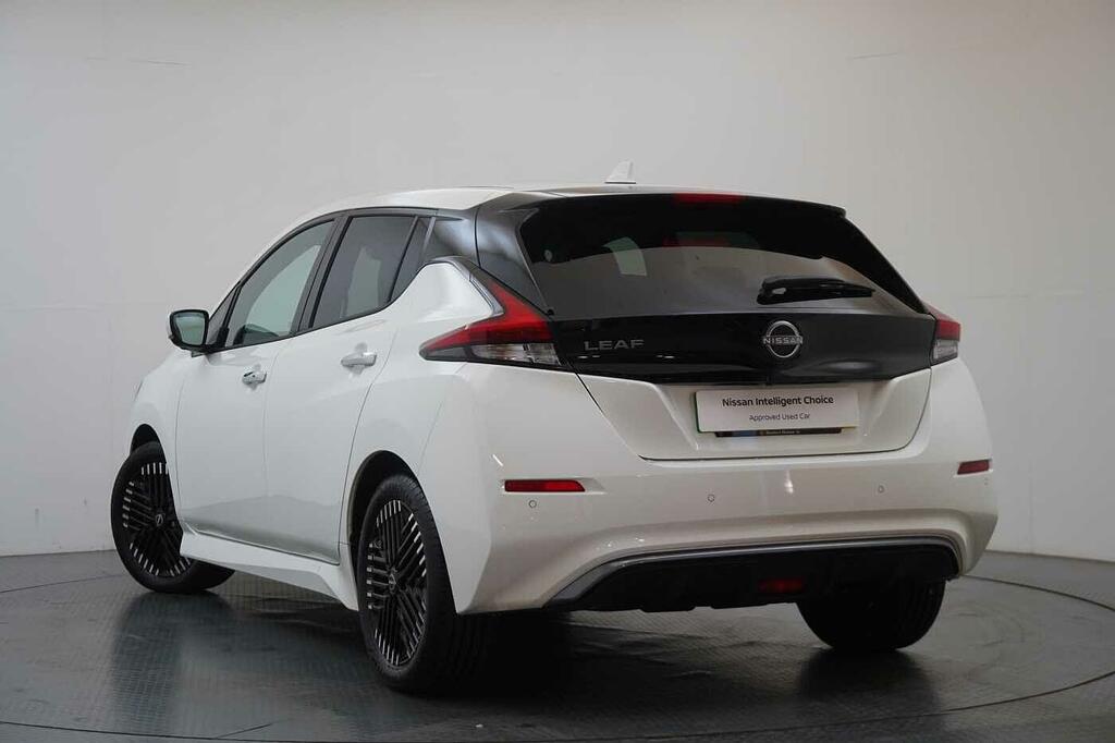 Nissan Leaf 39Kw Shiro Limited Edition With Nav And 360 C White #3