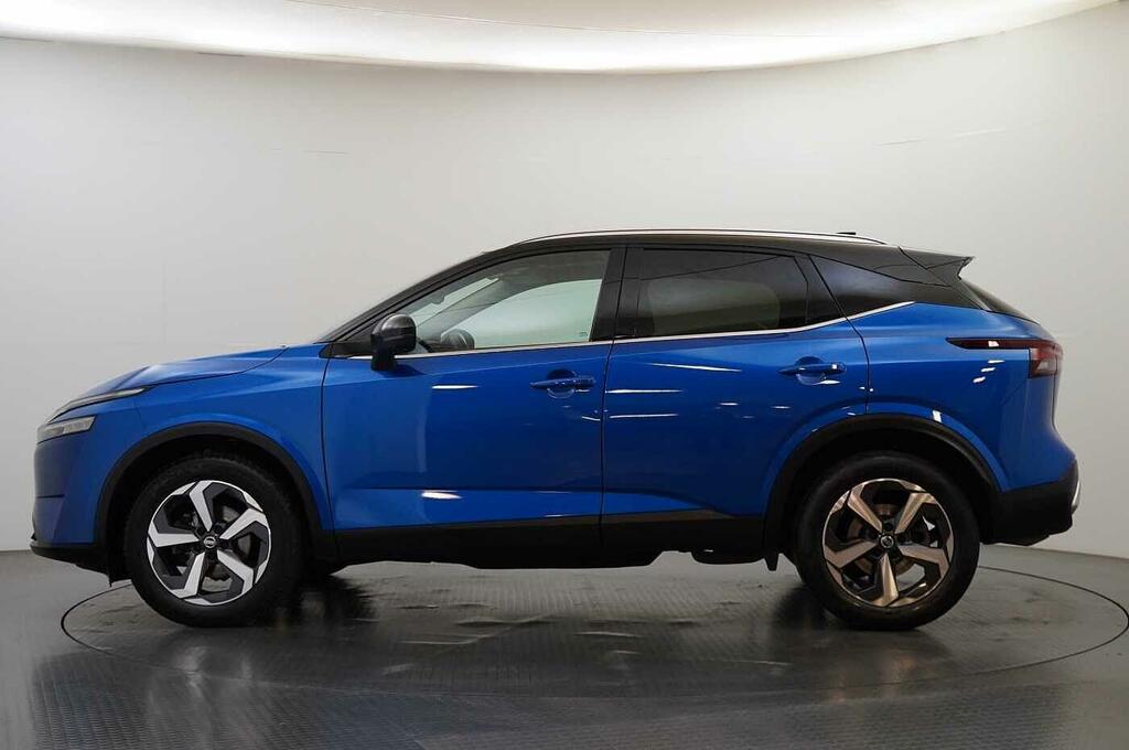 Nissan Qashqai 1.3 Dig-t Mh 140 Premiere Edition With Glass Roof Blue #5
