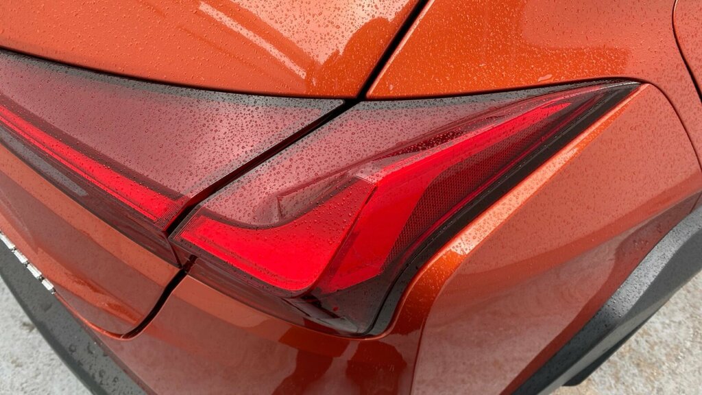 Lexus UX Premium Sport Edition Silver #22