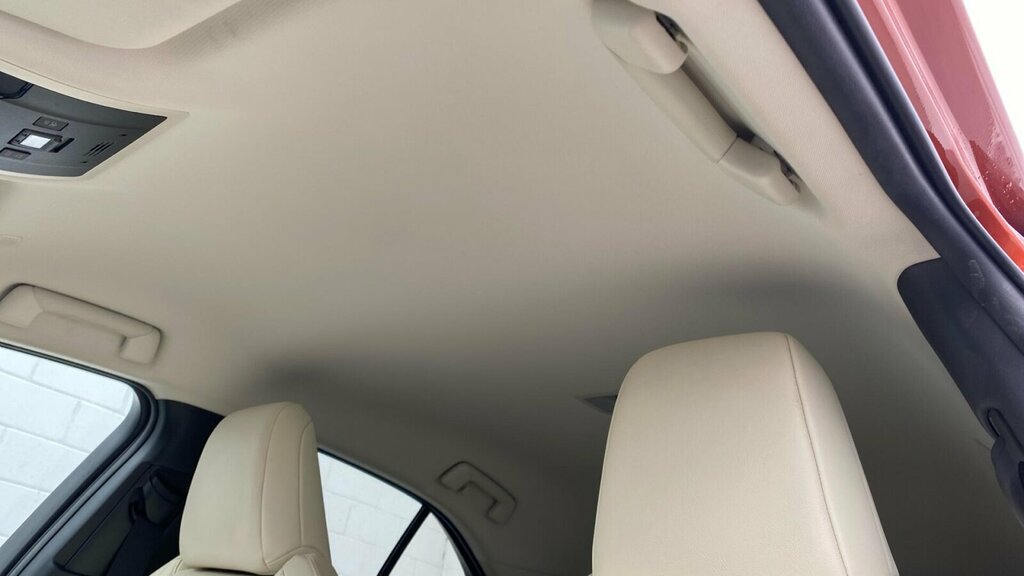Lexus UX Premium Sport Edition Silver #20