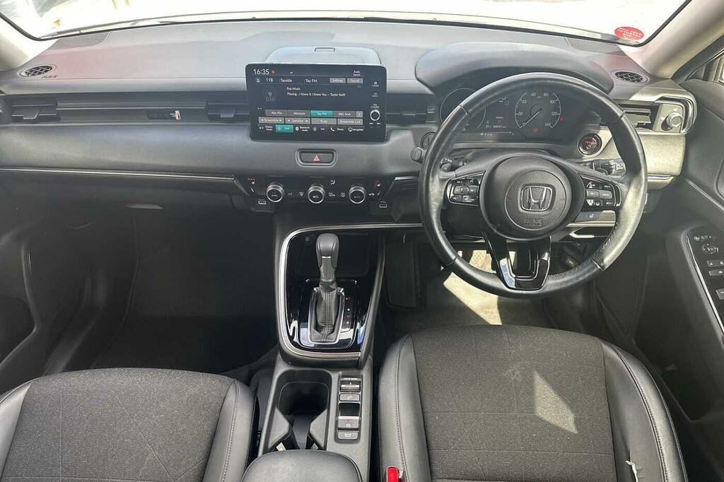 Honda Hr-V 1.5 Ehev Advance Cvt White #4