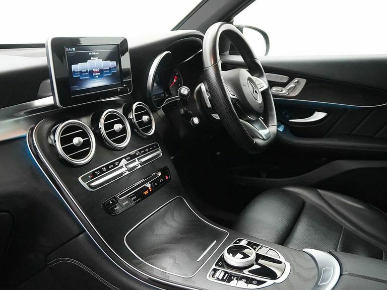 Mercedes-Benz GLC Class Glc 250 4Matic Amg Line Premium Grey #3
