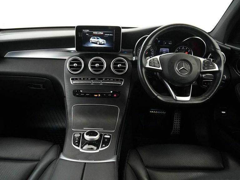 Mercedes-Benz GLC Class Glc 250 4Matic Amg Line Premium Grey #5