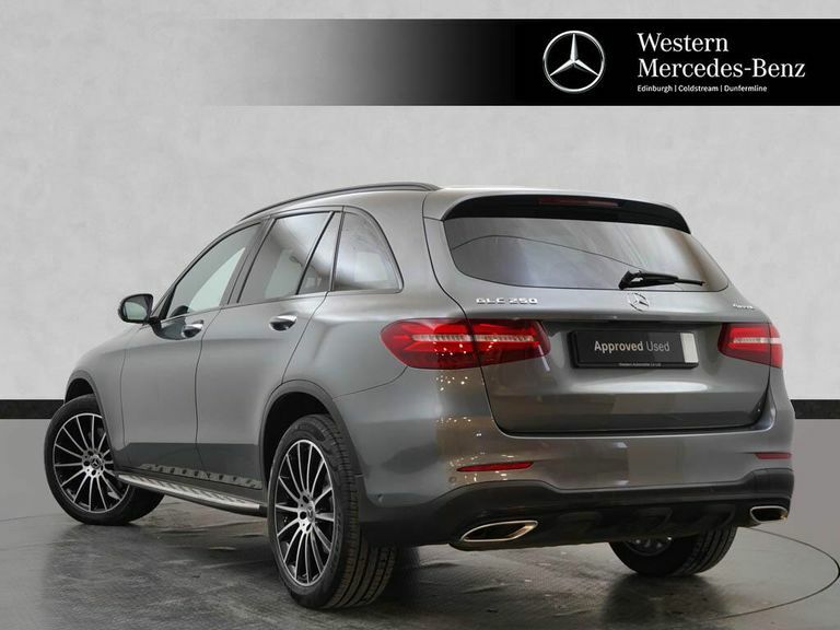 Mercedes-Benz GLC Class Glc 250 4Matic Amg Line Premium Grey #2