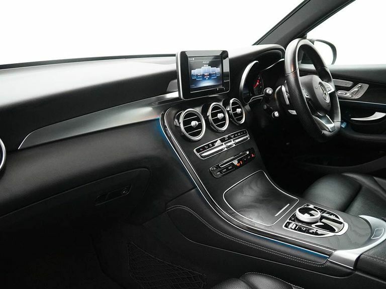 Mercedes-Benz GLC Class Amg Line Black #38