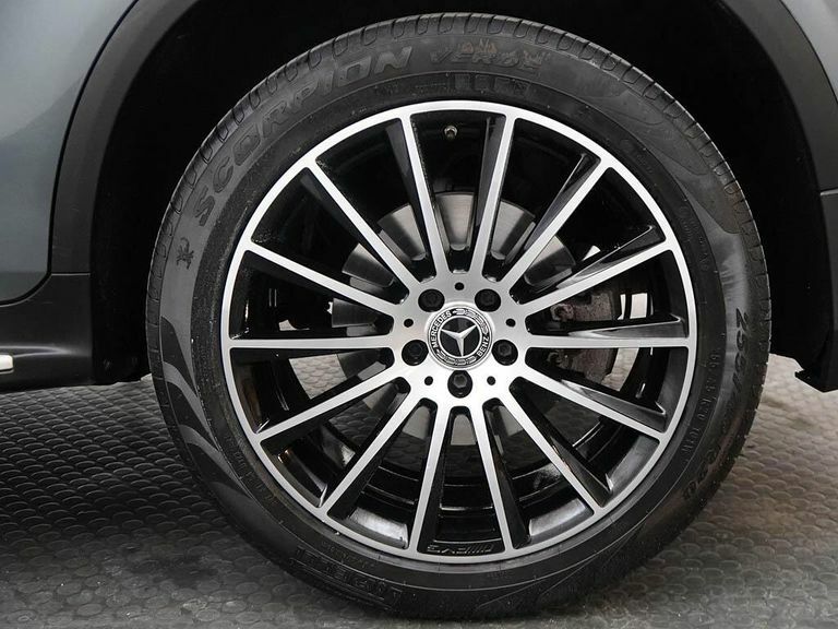 Mercedes-Benz GLC Class Amg Line Black #15