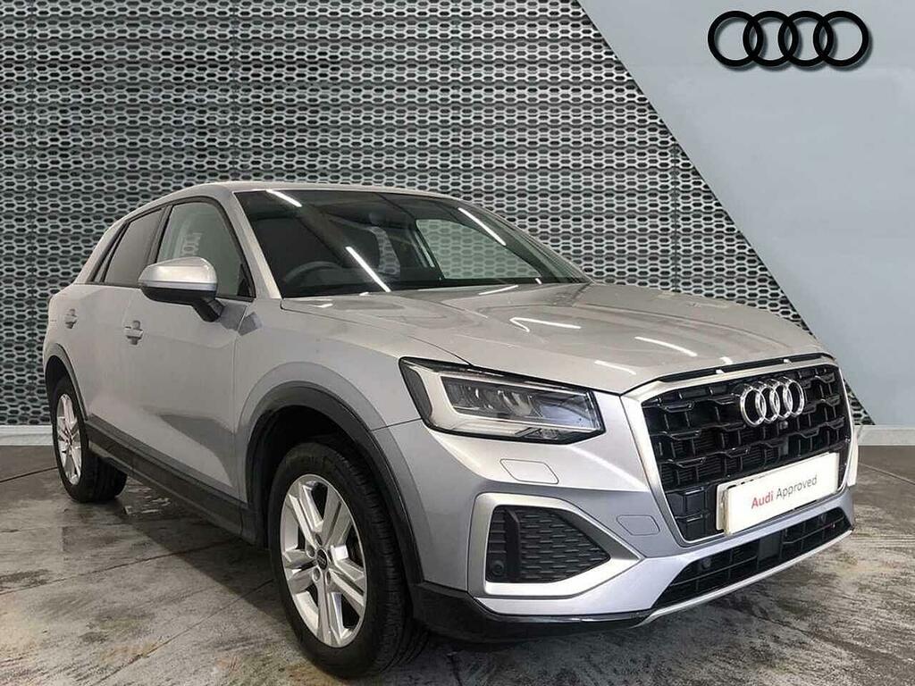 Audi Q2 Sport 35 Tfsi 150 Ps 6-Speed Silver