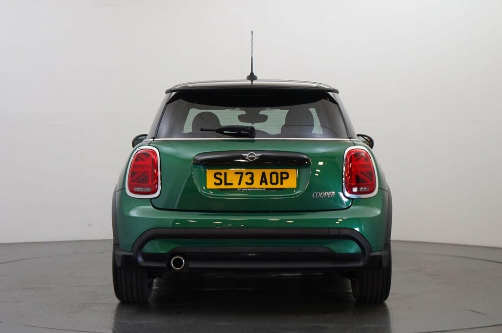 Mini Hatch 1.5 Cooper Exclusive Hatchback Steptron Green #5