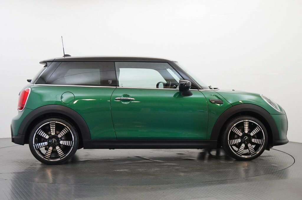 Mini Hatch 1.5 Cooper Exclusive Hatchback Steptron Green #6