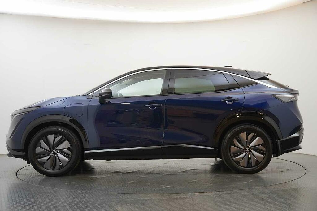 Nissan Ariya 63Kw Advance With 7.4Kw Charger And Panoramic Blue #5