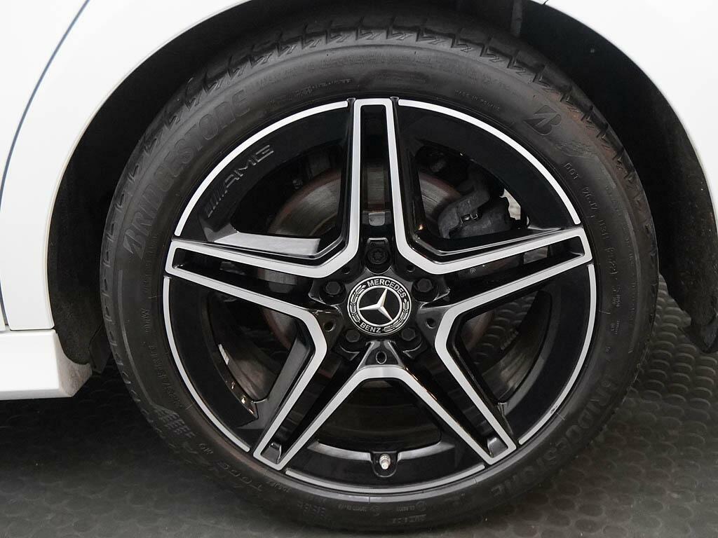 Mercedes-Benz CLA Class Cla 200 Amg Line Premium White #6