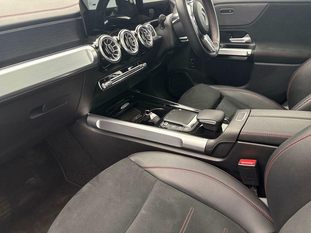 Mercedes-Benz EQB Eqb 350 4Matic Amg Line Premium Silver #5