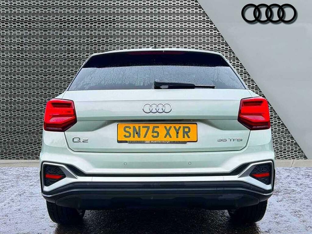 Audi Q2 35 Tfsi Black Edition S Tronic Tech Black #12