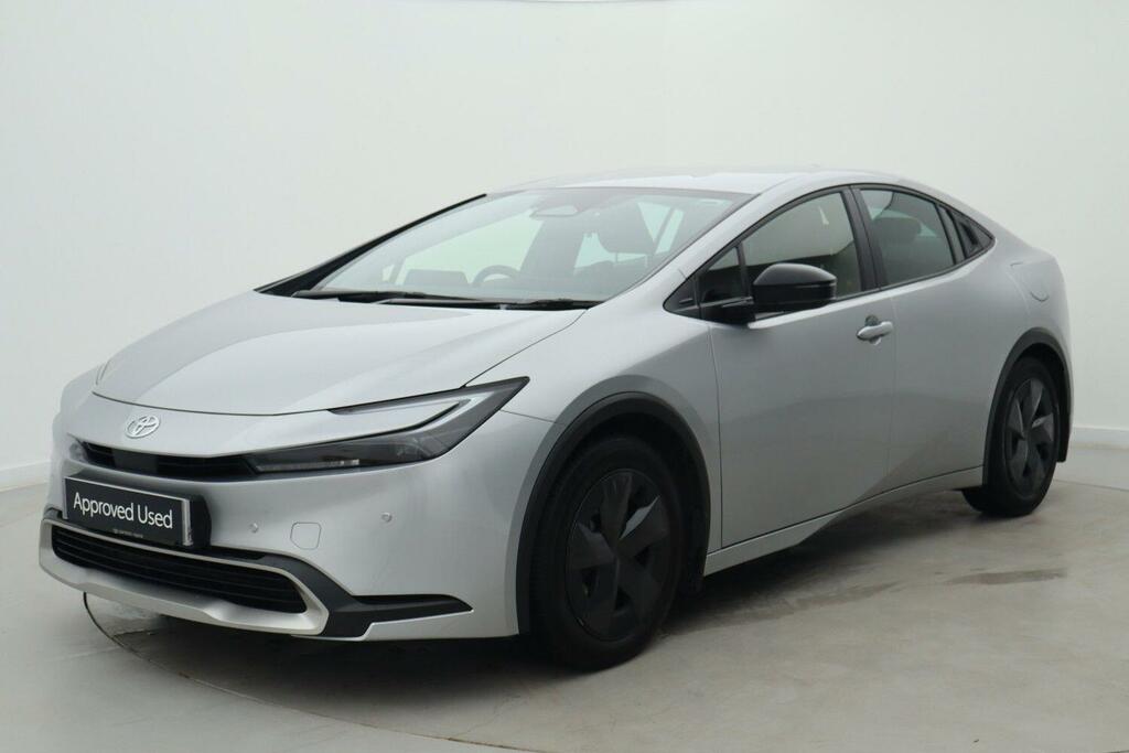 Toyota Prius 2.0 13.6Kwh Design Hatchback Plug-in Hy Silver #3