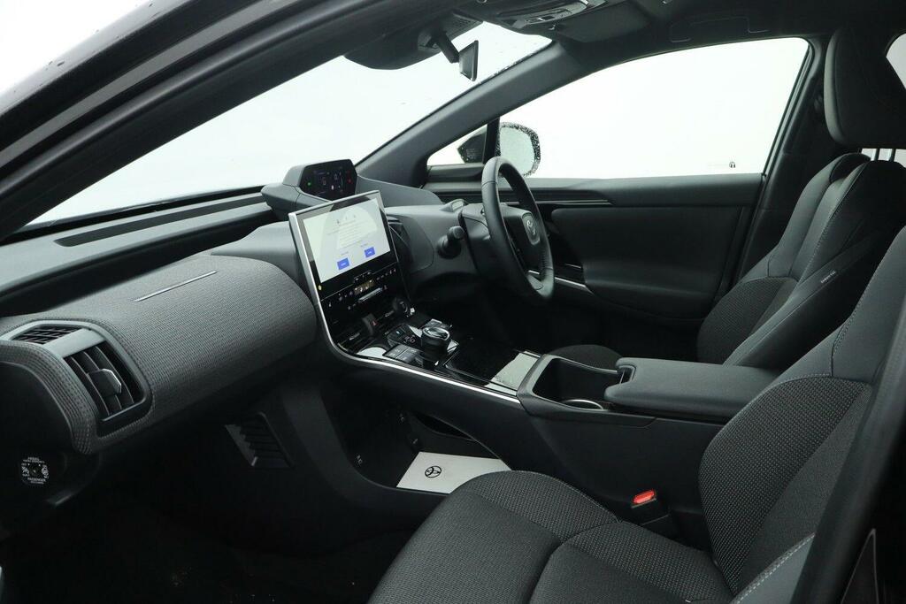 Toyota bZ4X 71.4Kwh Motion 11Kw Obc Black #5