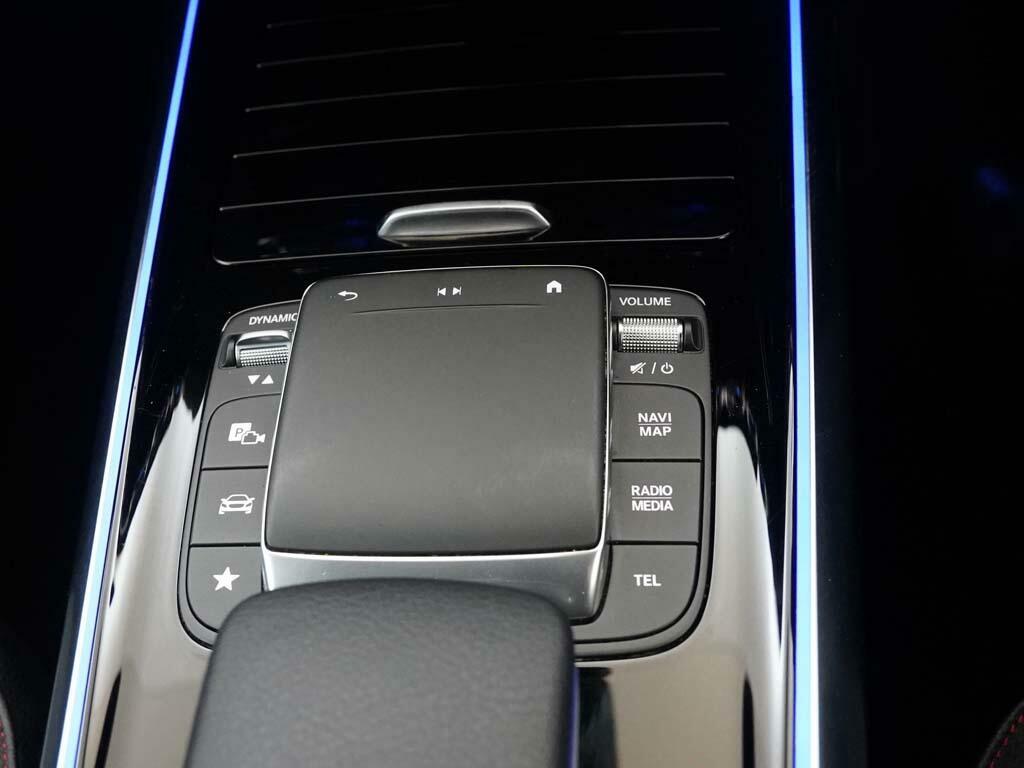 Mercedes-Benz GLA Class Amg Line White #26