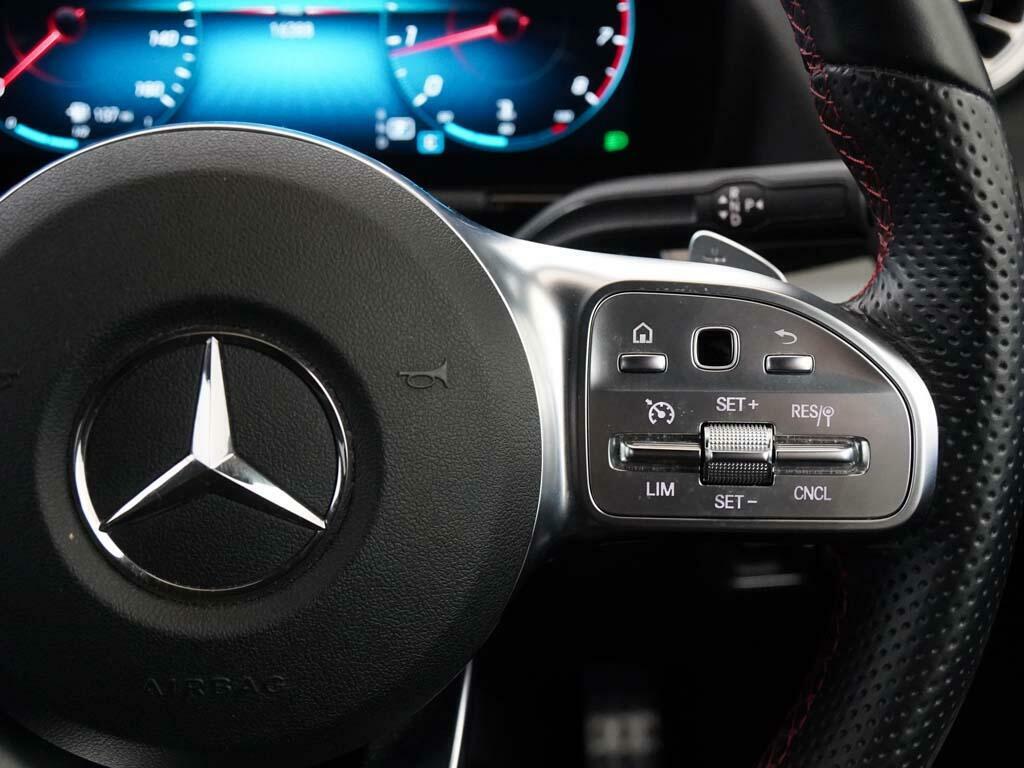 Mercedes-Benz GLA Class Amg Line White #28