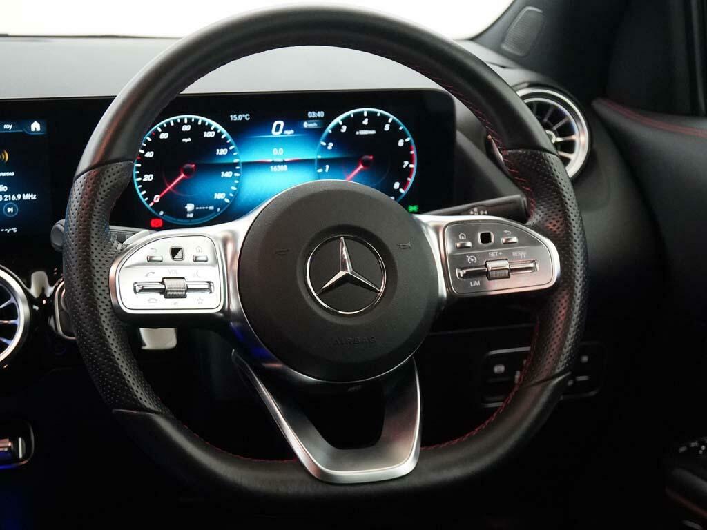Mercedes-Benz GLA Class Amg Line White #36