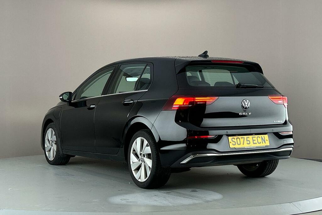 Volkswagen Golf 1.5 Tsi 204 Style Ehybrid Dsg SO75ECN Black #5
