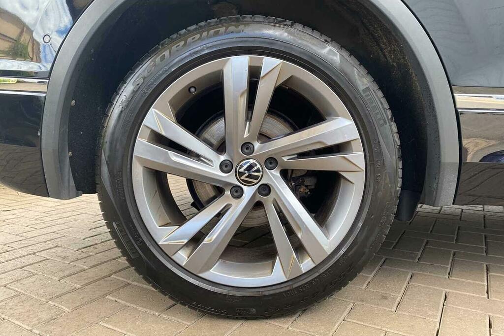 Volkswagen Tiguan 2.0 Tdi R-line Edition Dsg Black #5