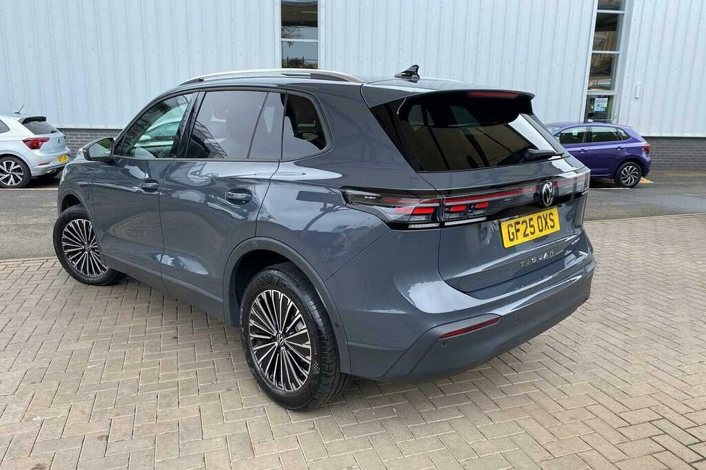 Volkswagen Tiguan 1.5 Tsi Ehybrid Match Dsg Grey #3