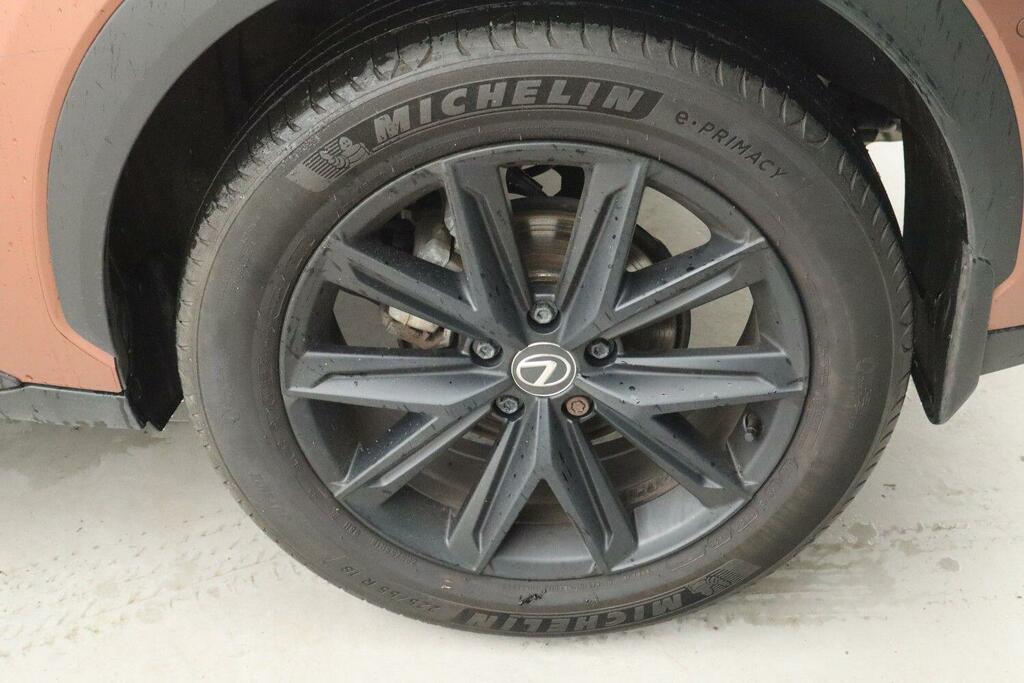 Lexus LBX 1.5 Takumi E-cvt - 2024 Black #35