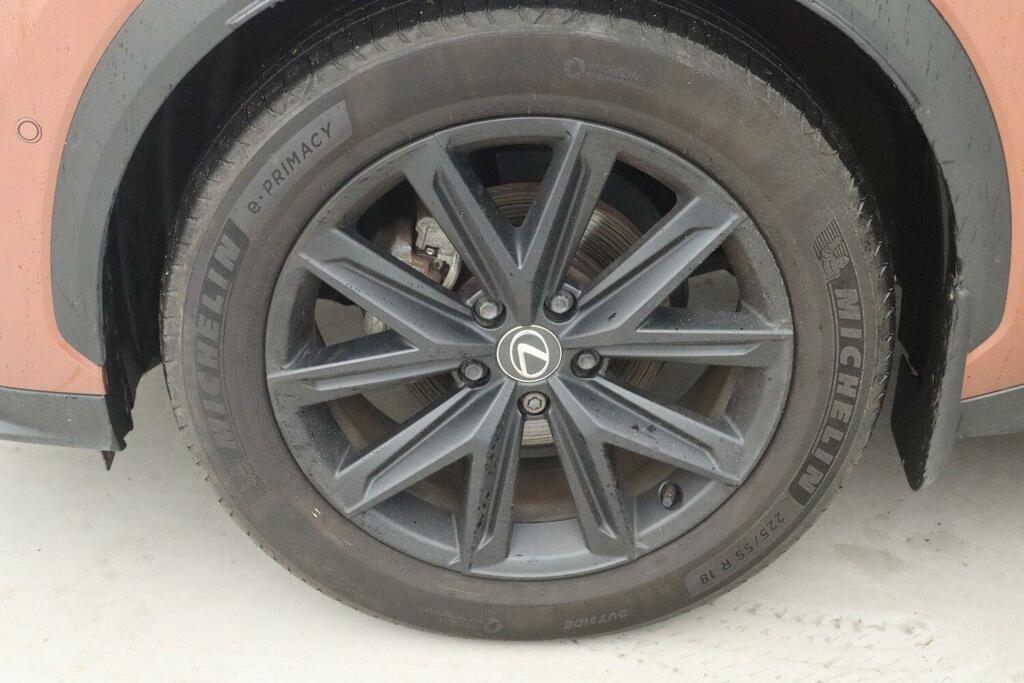 Lexus LBX 1.5 Takumi E-cvt - 2024 Black #34