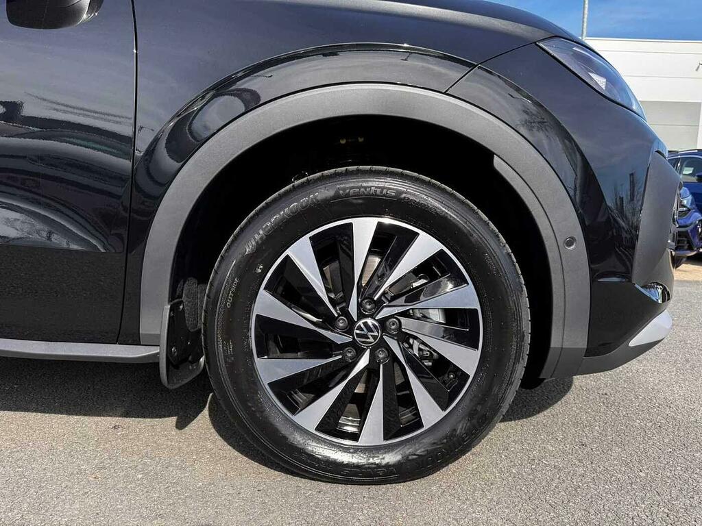 Volkswagen T-Roc 1.5 Etsi 150 Life Dsg Black #5