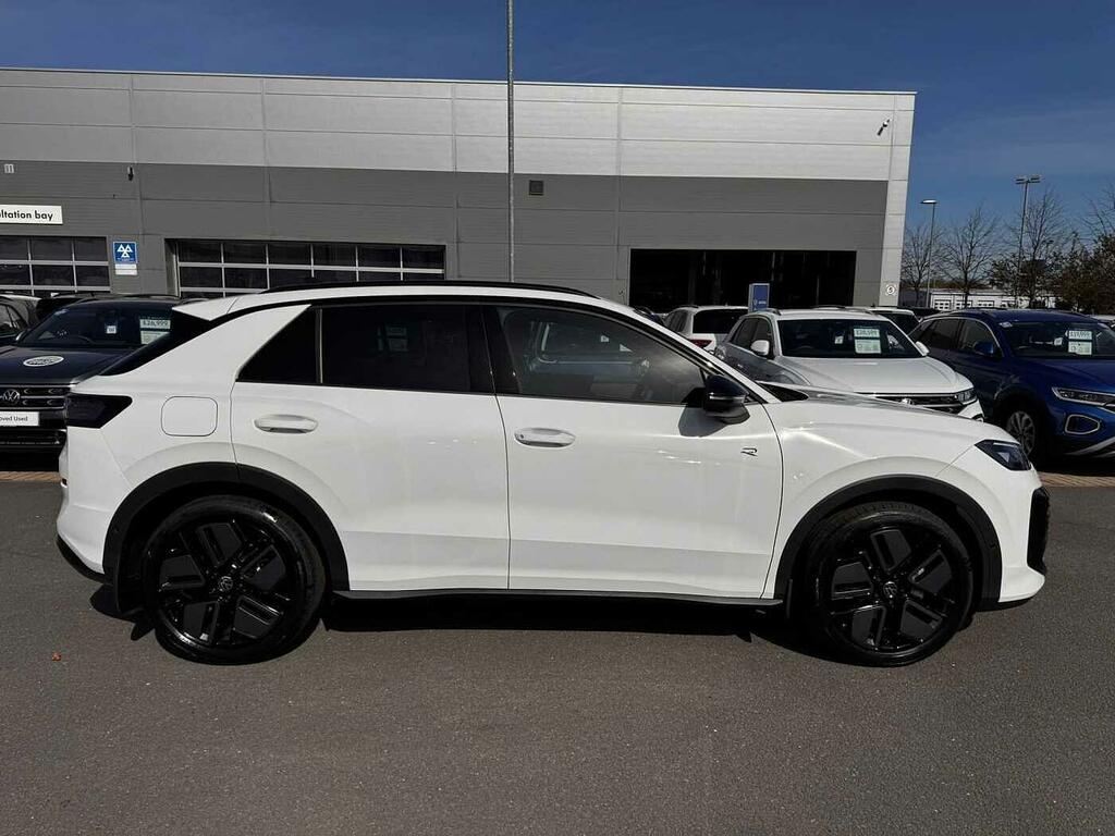 Volkswagen T-Roc 1.5 Etsi 150 R-line Dsg White #4