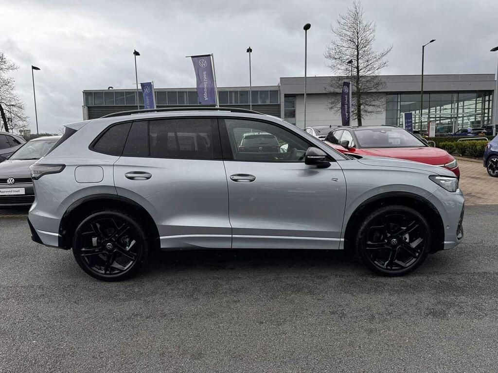 Volkswagen Tiguan 1.5 Etsi 150 R-line Dsg SK26CAV Silver #4