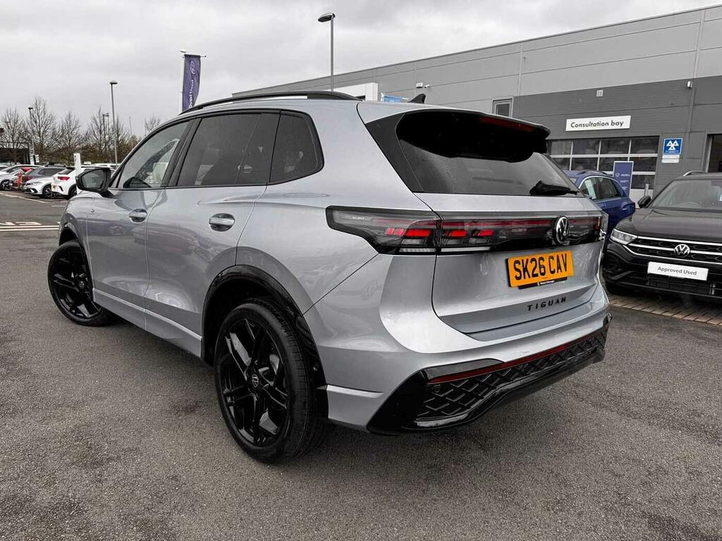 Volkswagen Tiguan 1.5 Etsi 150 R-line Dsg SK26CAV Silver #3