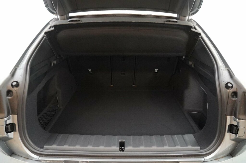 BMW iX2 U10 Xdrive30 M Sport Grey #24