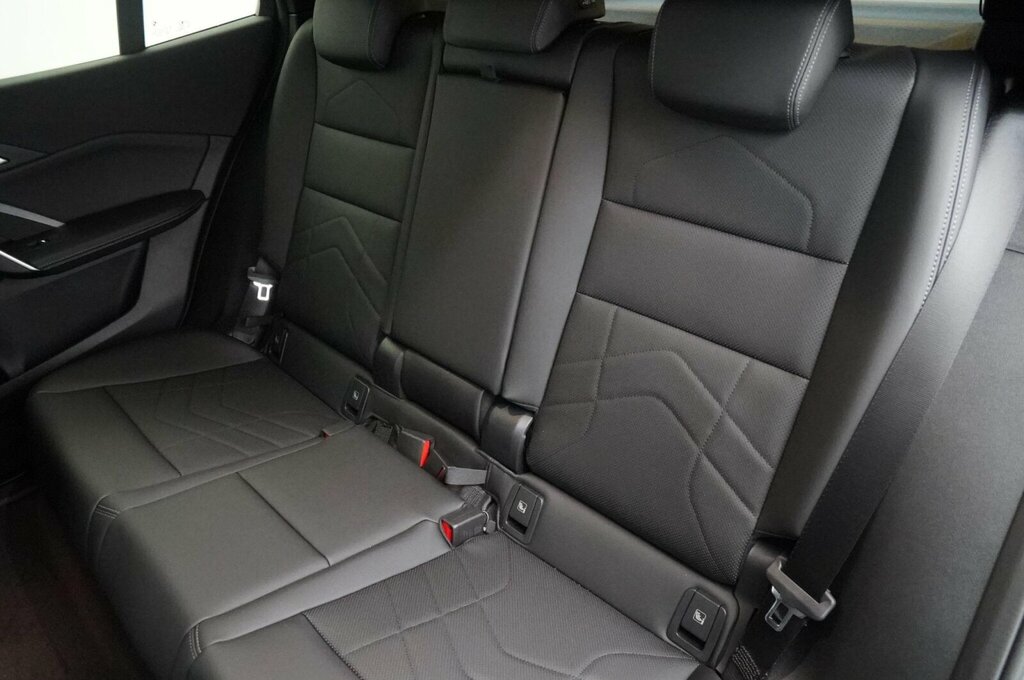 BMW iX2 U10 Xdrive30 M Sport Grey #14